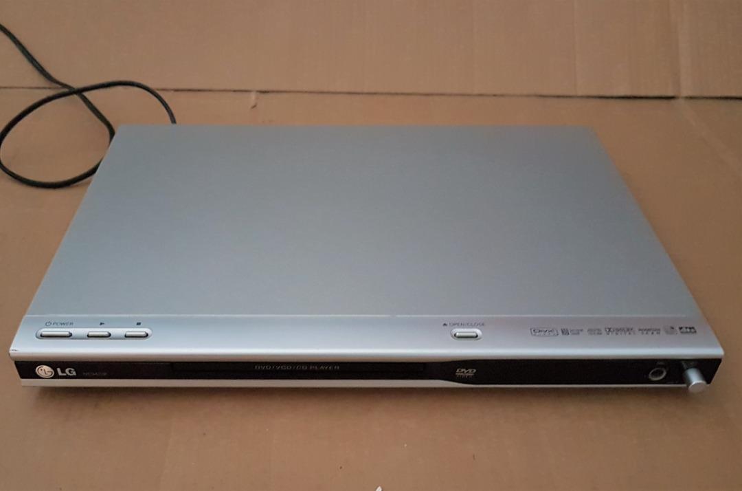 LG Electronics DVD / VCD / CD Player, LG Model NE9423P, Karaoke Session