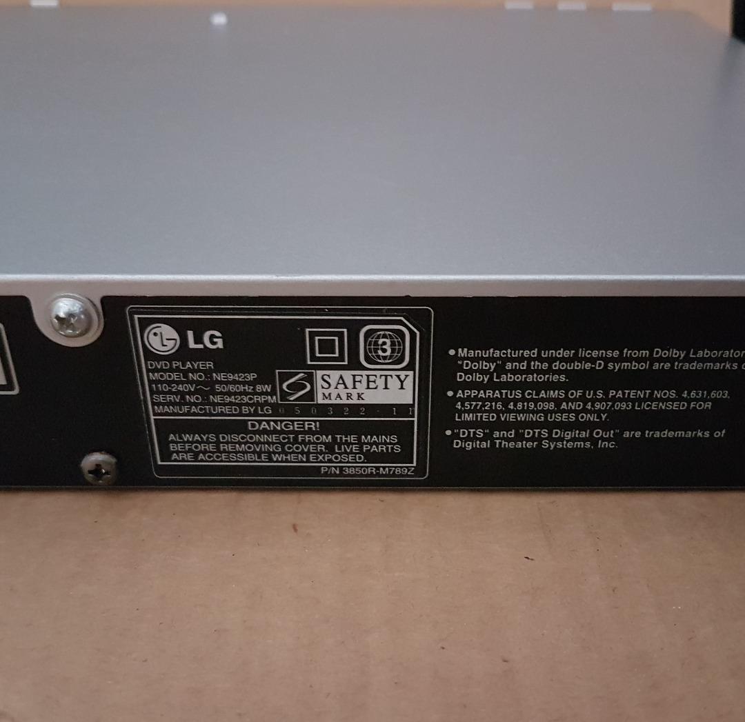 LG Electronics DVD / VCD / CD Player, LG Model NE9423P, Karaoke Session, Progressive Scan, 3D