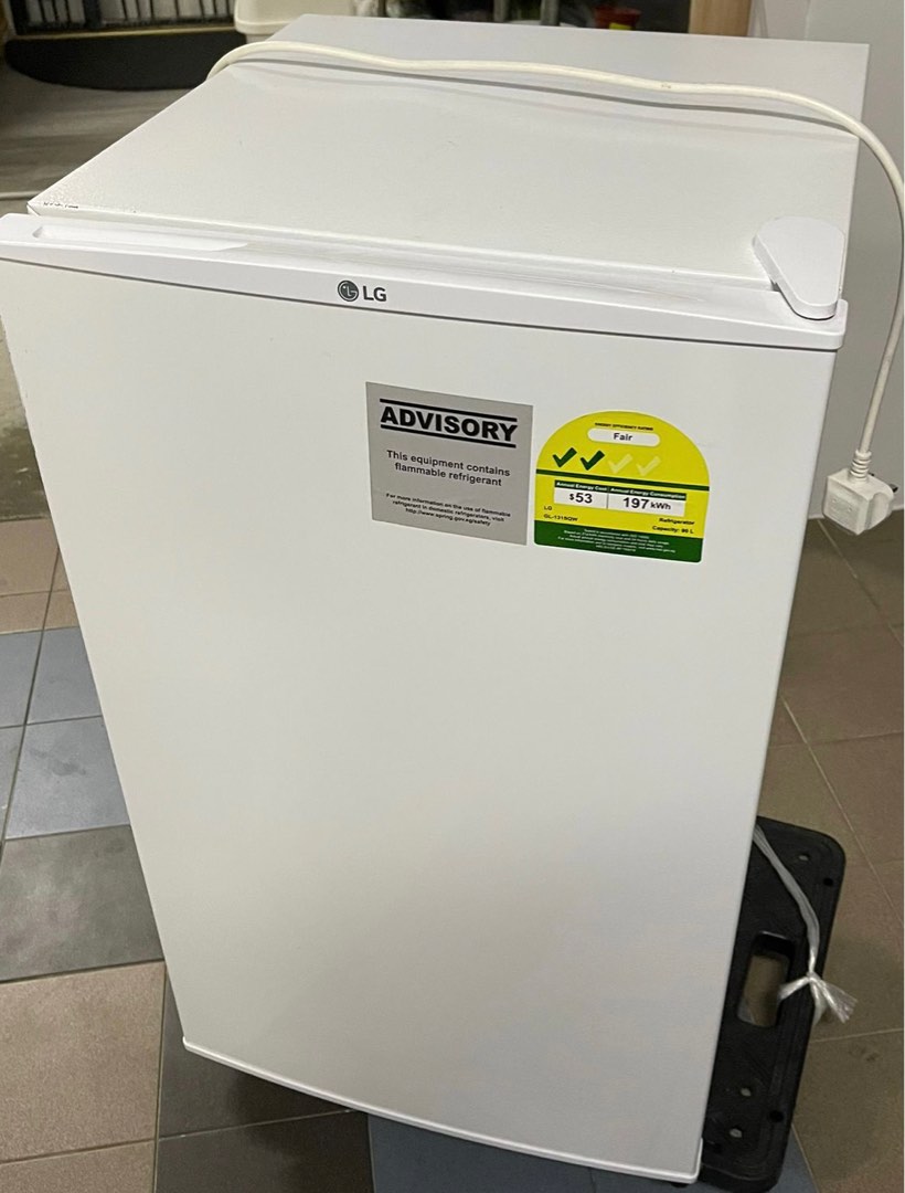 LG Mini Fridge, TV & Home Appliances, Kitchen Appliances, Refrigerators
