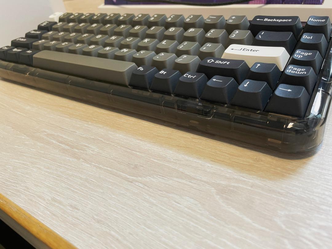Melgeek Mojo68 Retro Mechanical Keyboard 透明Mojo 68復古三模客製化機械鍵盤RGB燈效, 電腦 ...