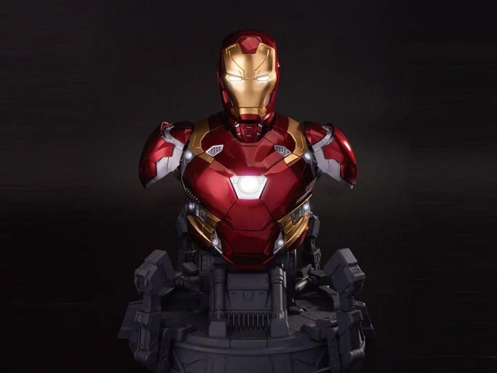 Iron Man Civil War Mk 46 Gilded Edition - トランプ