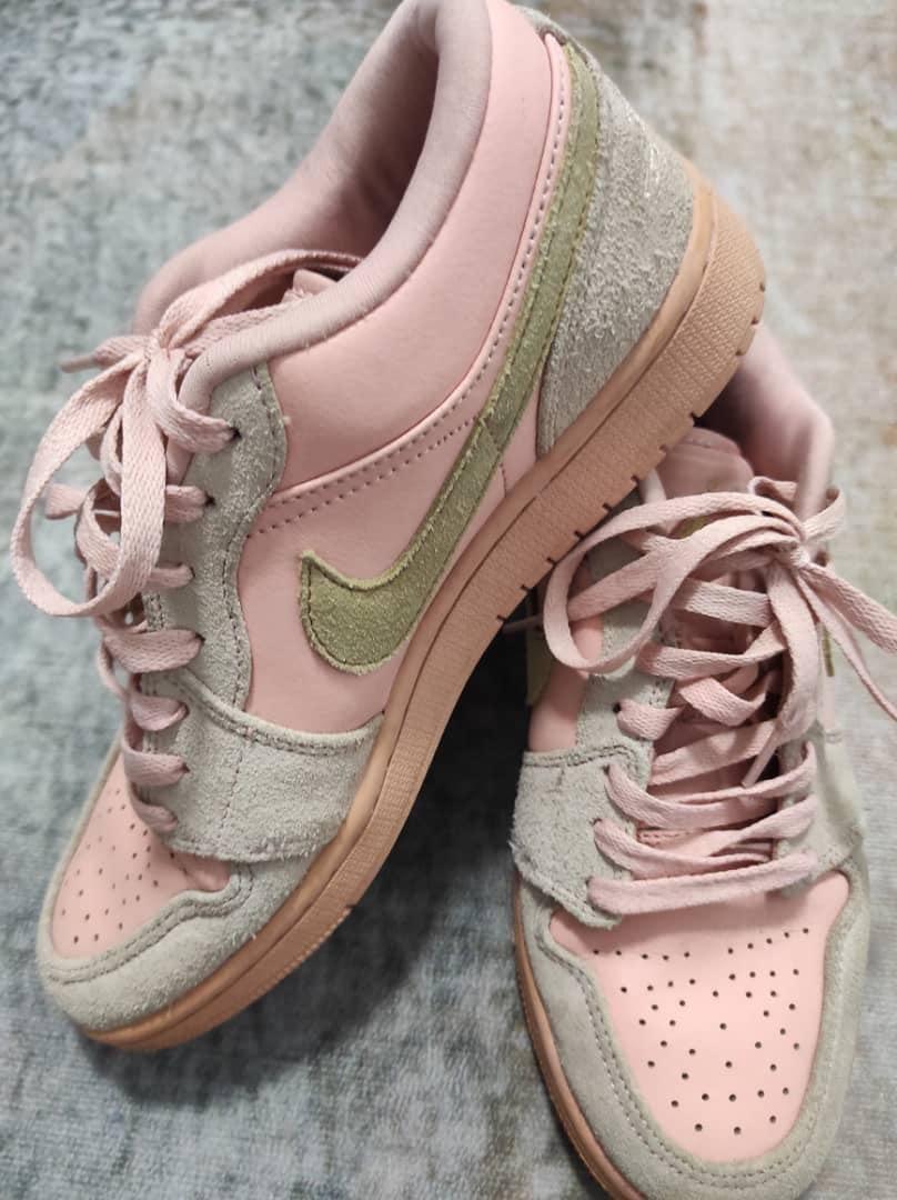 Coral stardust on sale jordan 1