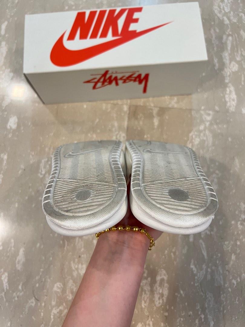 Clear nike sales slides