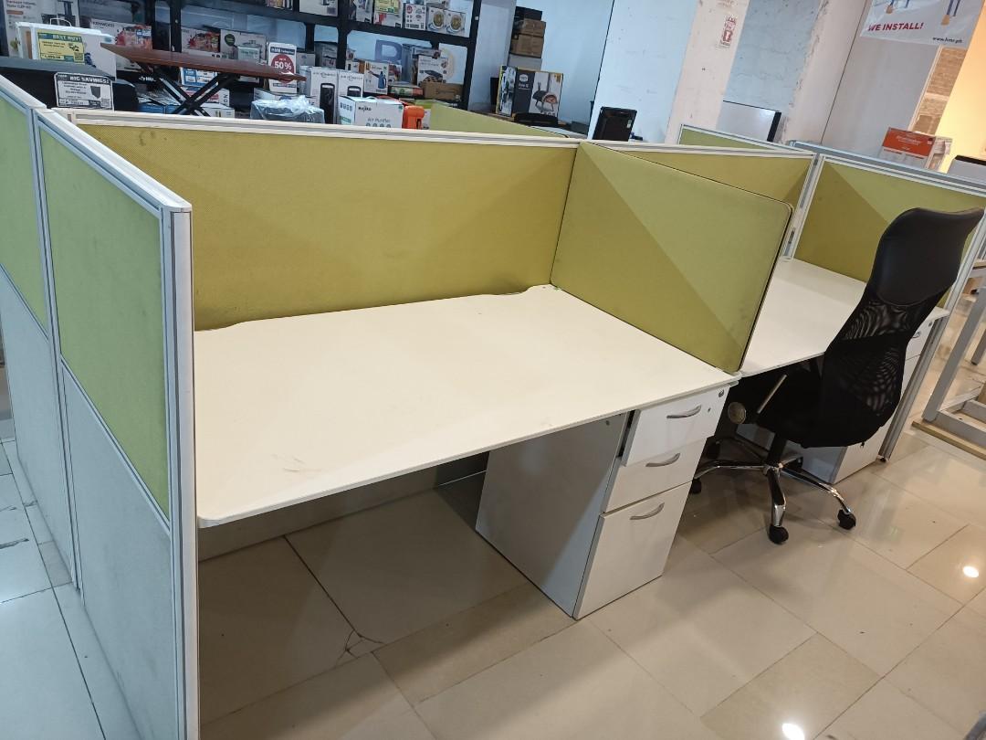 partition panel set back to back (Category: Office Furniture & Fixtures) located in Quezon City. Submitted by zelouieya09 (Listing ID 1192361925, Image 1). Description: partition panel set back to back as is (size view on pic) php 19,999 pm for more info: 09955943781🙋📱🙂.