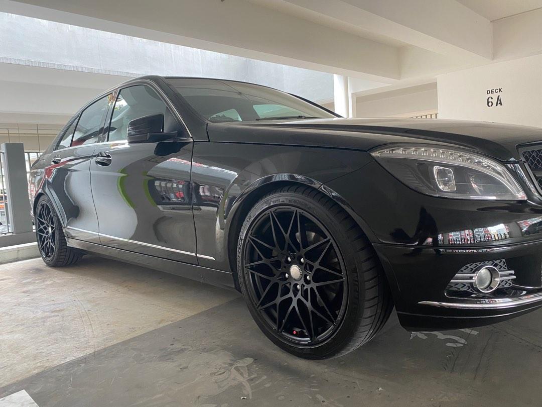 Rim Spray, Car Accessories, Tyres & Rims on Carousell