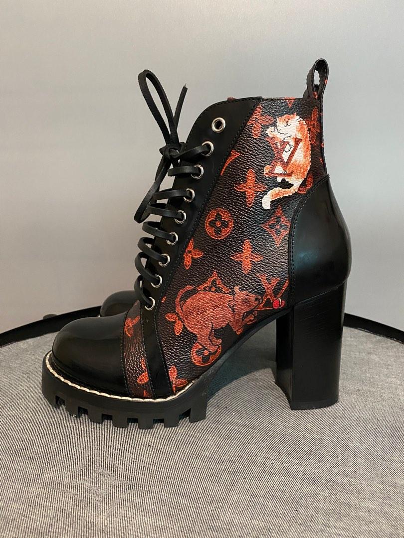 LOUIS VUITTON Patent Calfskin Catogram Star Trail Ankle Boots