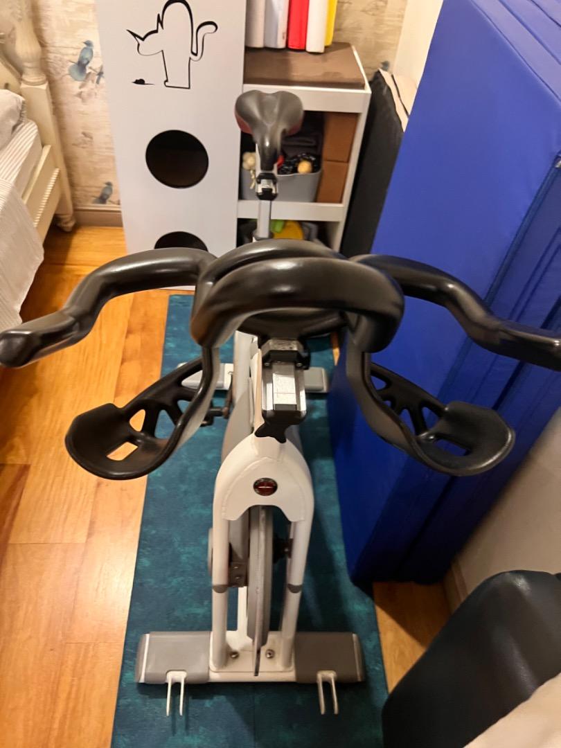 Carbon blue spin bike clearance
