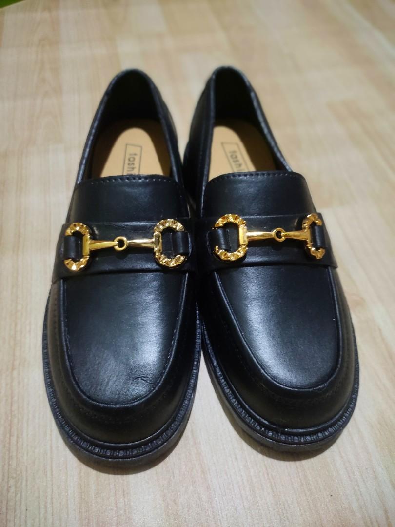 Shoe Love Brand Black Loafers with Gold 