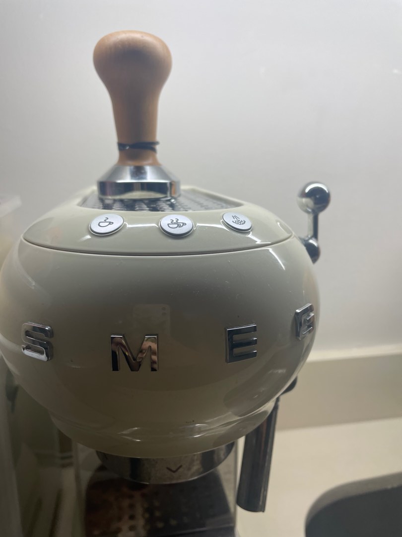 SMEG Espresso Coffee Maker (cream), Furniture & Home Living