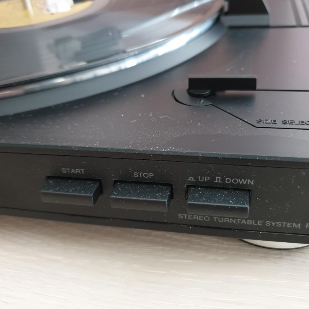 Sony Stereo Turnable Sys PSLX300USB, TV & Home Appliances, Other Home