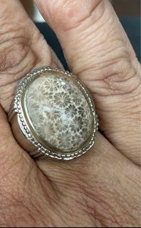 (Category: ) located in . Submitted by mkah2107 (Listing ID 1192337097, Image 1). Description: .