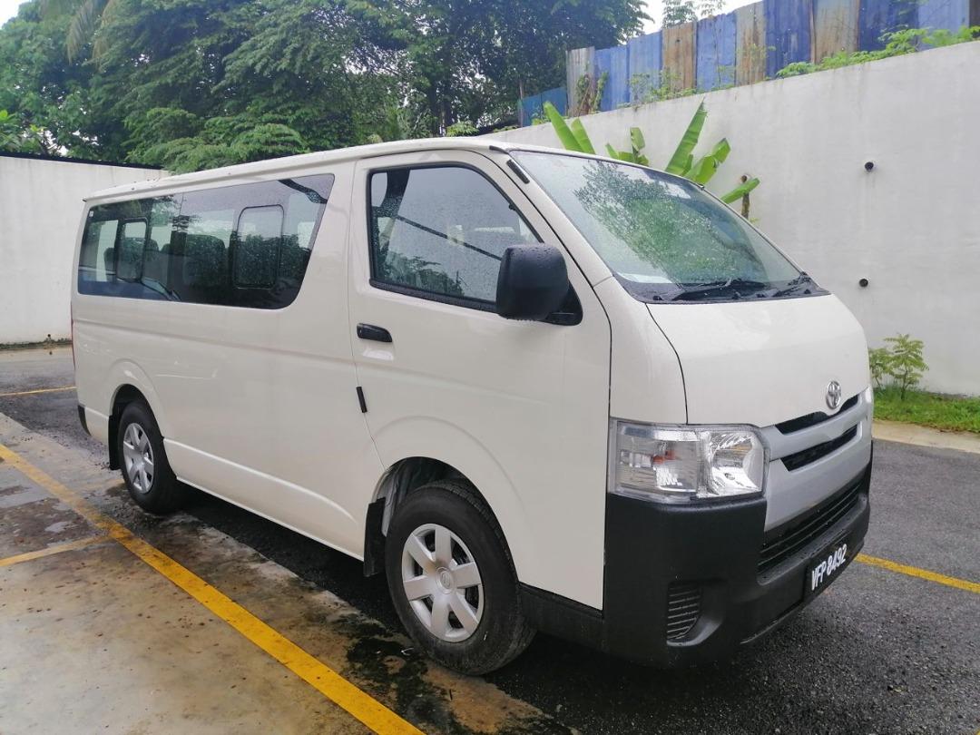 11 seater van for hot sale sale