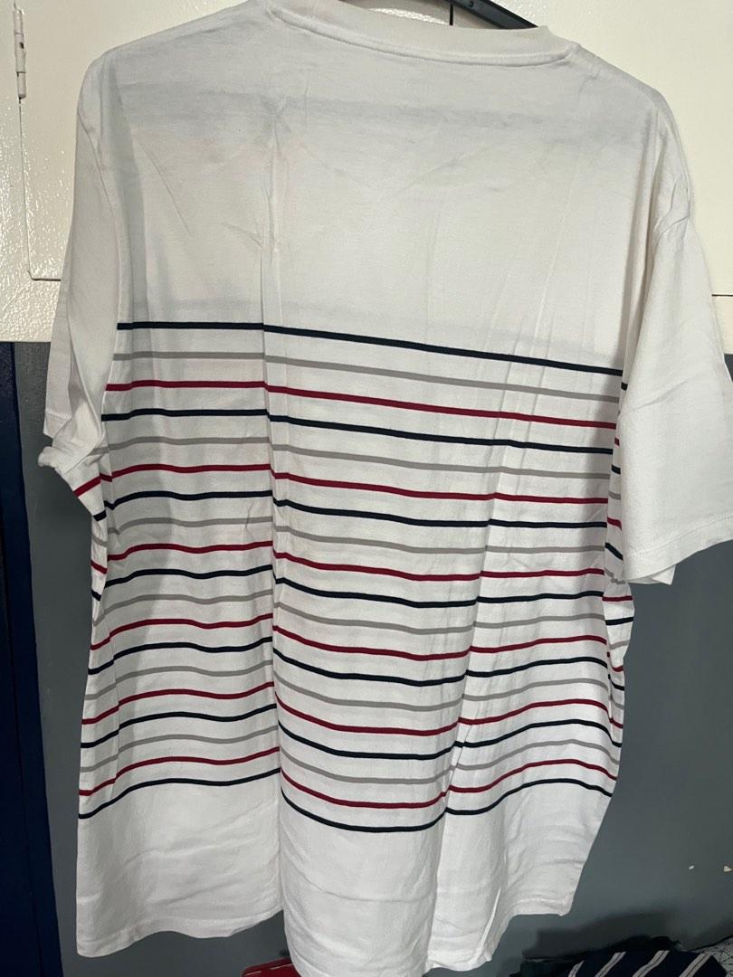Uniqlo Striped Shirt (Category: Tshirts & Polo Shirts ) located in Manila. Submitted by darthmond2 (Listing ID 1192232899, Image 1). Description: Php 300 shipping from Manila at buyer's cost Size XL Fixed price. Will not respond to haggling requests.Grab or Lalamove no LBC.