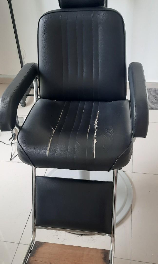 Used Barber Chair, Services, Beauty Services on Carousell