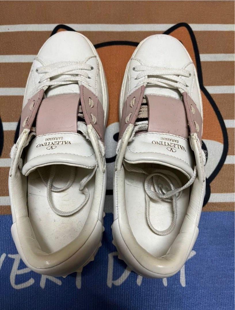 Valentino shoes, 女裝, 鞋, 波鞋- Carousell
