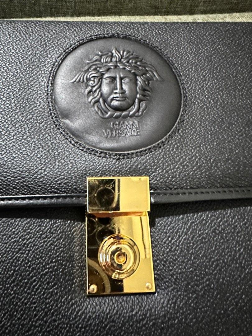Medusa head evening clutch bag 2025
