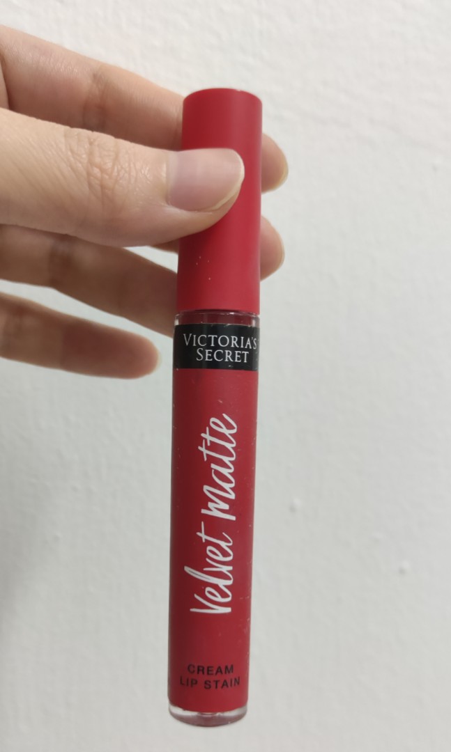 Victorias Secret Velvet Matte Cream Lip Stain Beauty And Personal Care Face Makeup On Carousell 