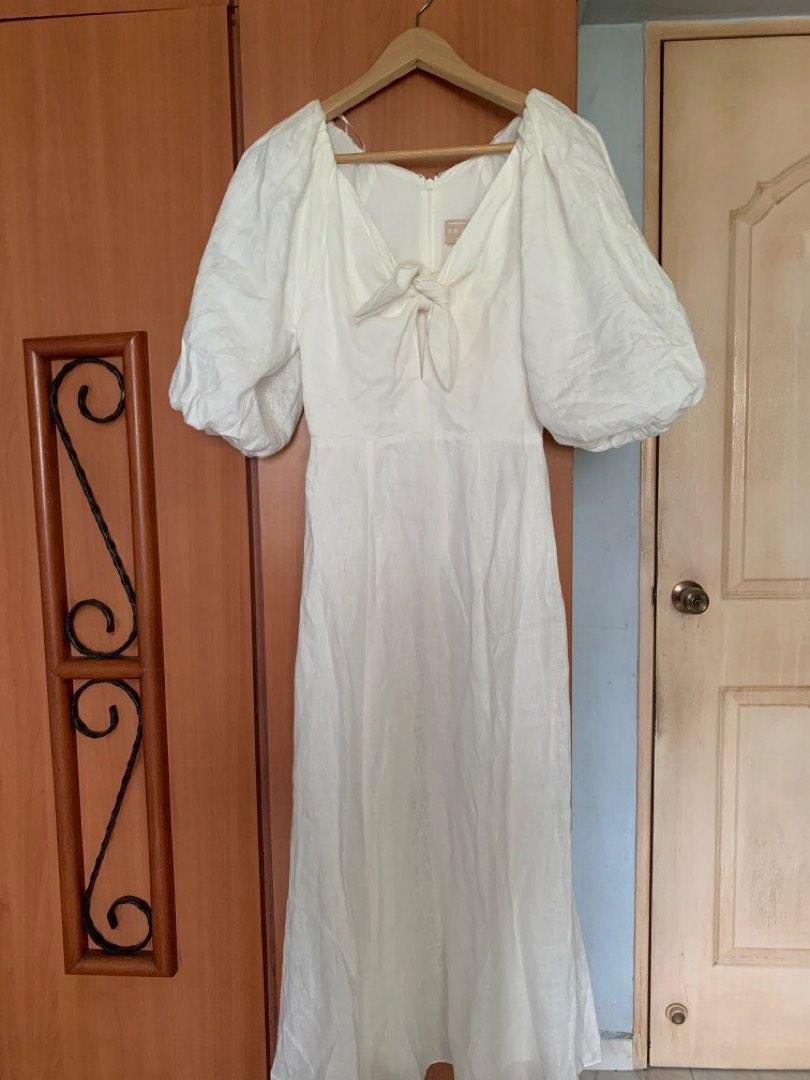 Keepsake White maxi dress , Women's Fashion, Dresses & Sets, Dresses