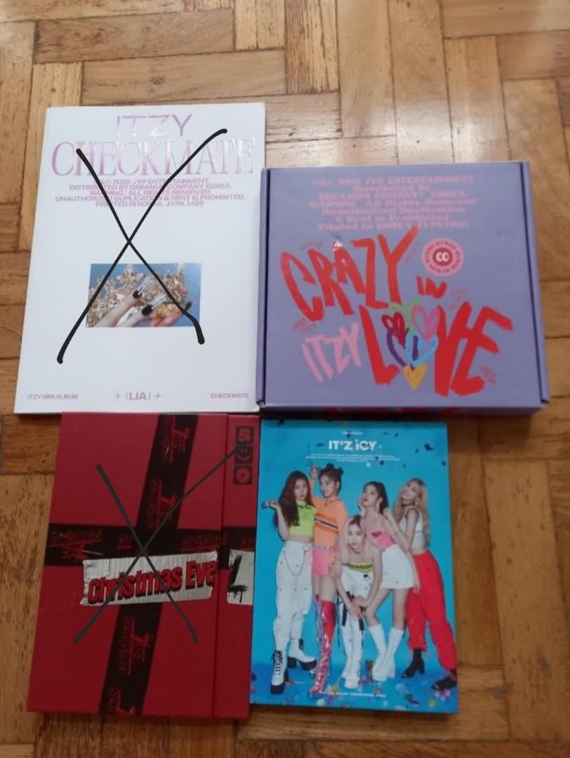 Wts/lfb Cheap kpop unsealed albums (itzy, stray kids), Hobbies & Toys