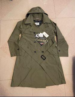 全新Aigle GORE-TEX(R) trench coat 連可折內套 size “s”