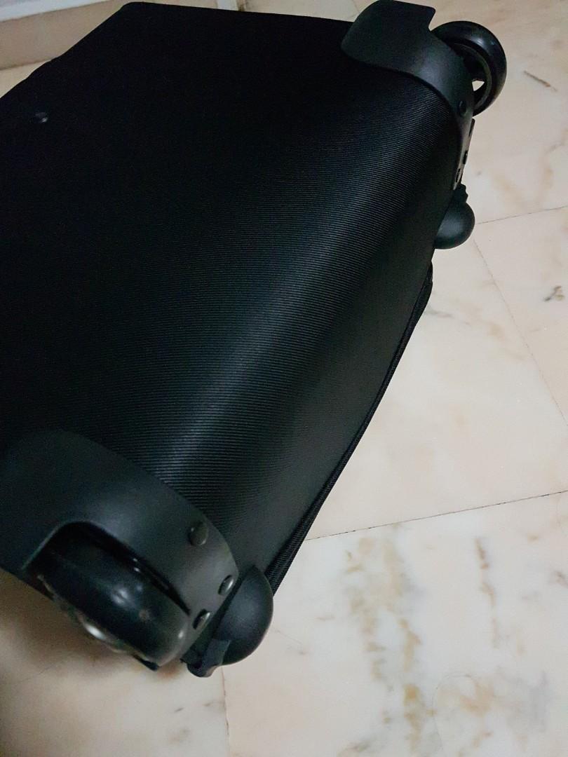 American Tourister cabin bag, Hobbies & Toys, Travel, Luggage on Carousell