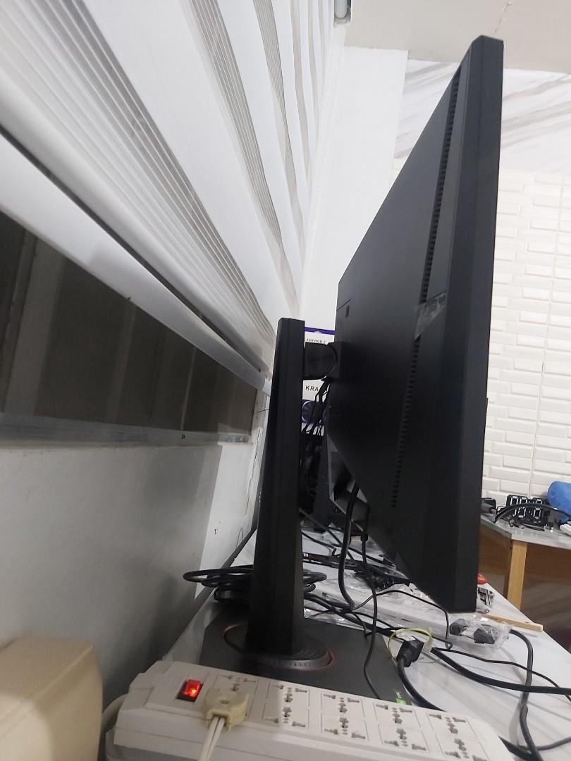 Asus Tuf Gaming monitor 27 inch 1440p 144hz, Computers & Tech, Parts