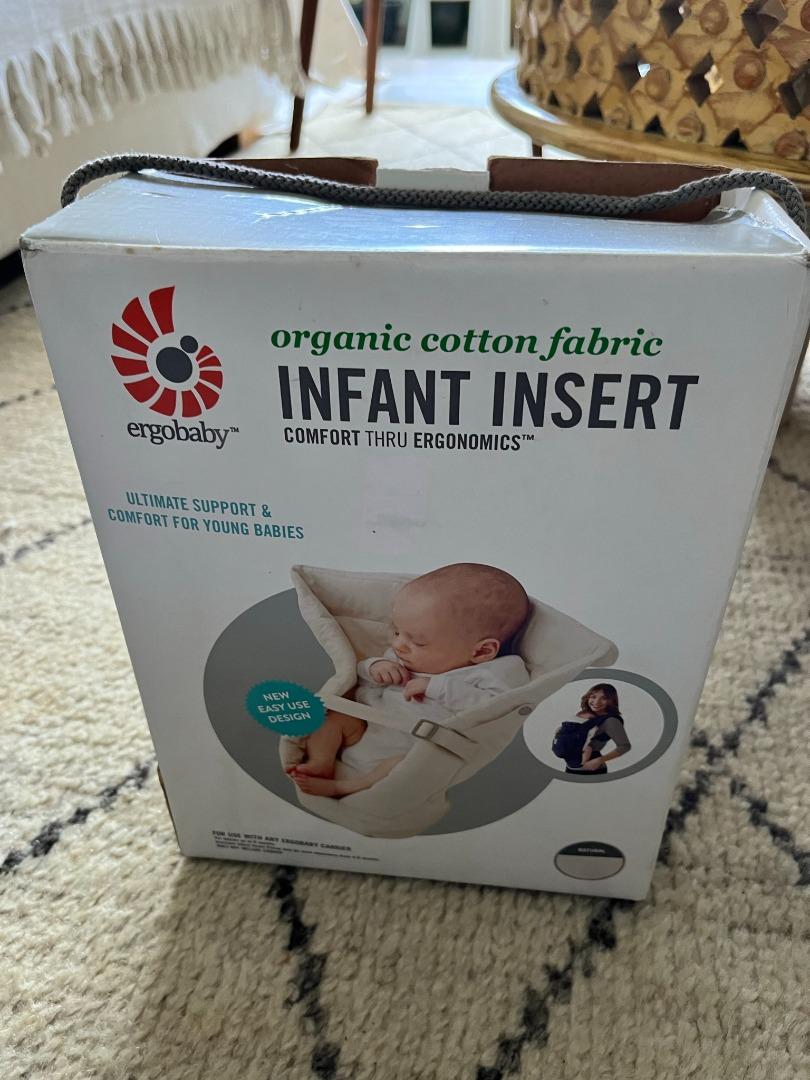 Authentic Ergobaby 360 carrier with infant insert & teething pads