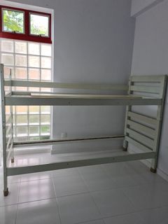 (Category: ) located in . Submitted by cat8001 (Listing ID 1192433150, Image 1). Description: .
