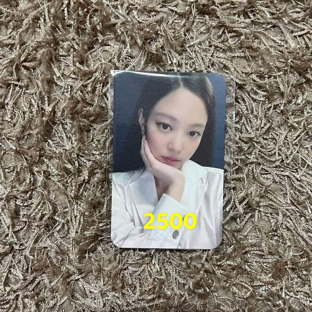 Blackpink's Jennie Official Membership Lucky Draw Photocards, Hobbies ...