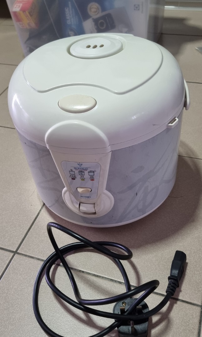 Buffalo rice cooker, TV & Home Appliances, Kitchen Appliances, Cookers