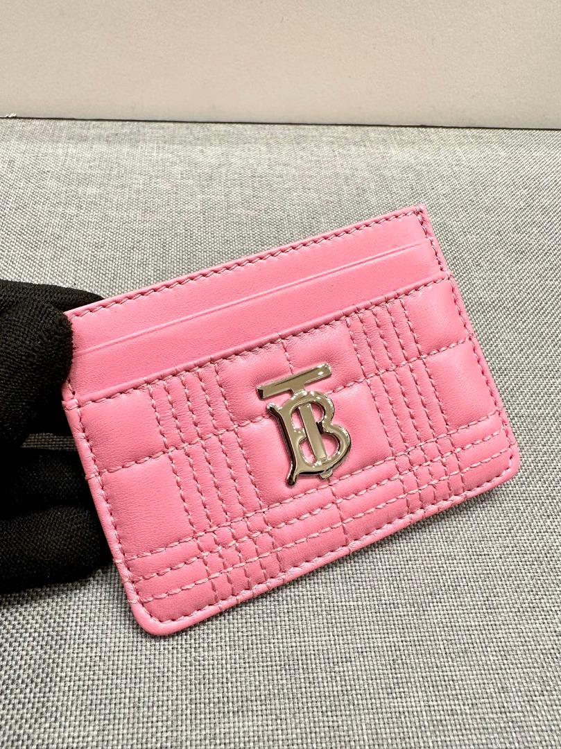 Buy Burberry Quilted Lola Zip Wallet 'Primrose Pink' - 8049290