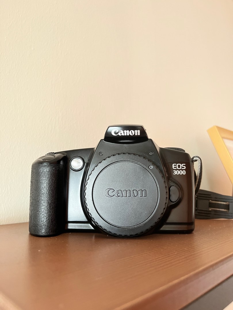 Canon EOS 3000 35mm Film Camera, Photography, Cameras on Carousell