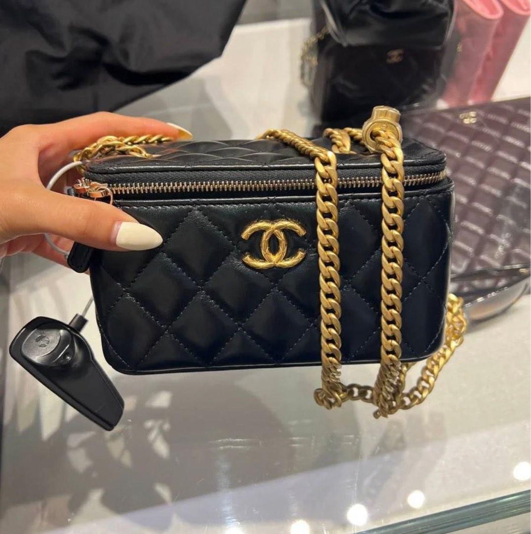 chanel 22k mini