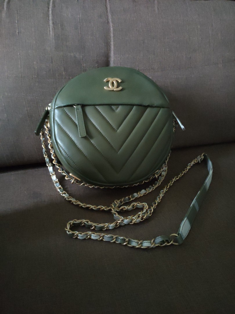 Chanel Round as Earth, Women's Fashion, Bags & Wallets, Cross-body Bags on  Carousell