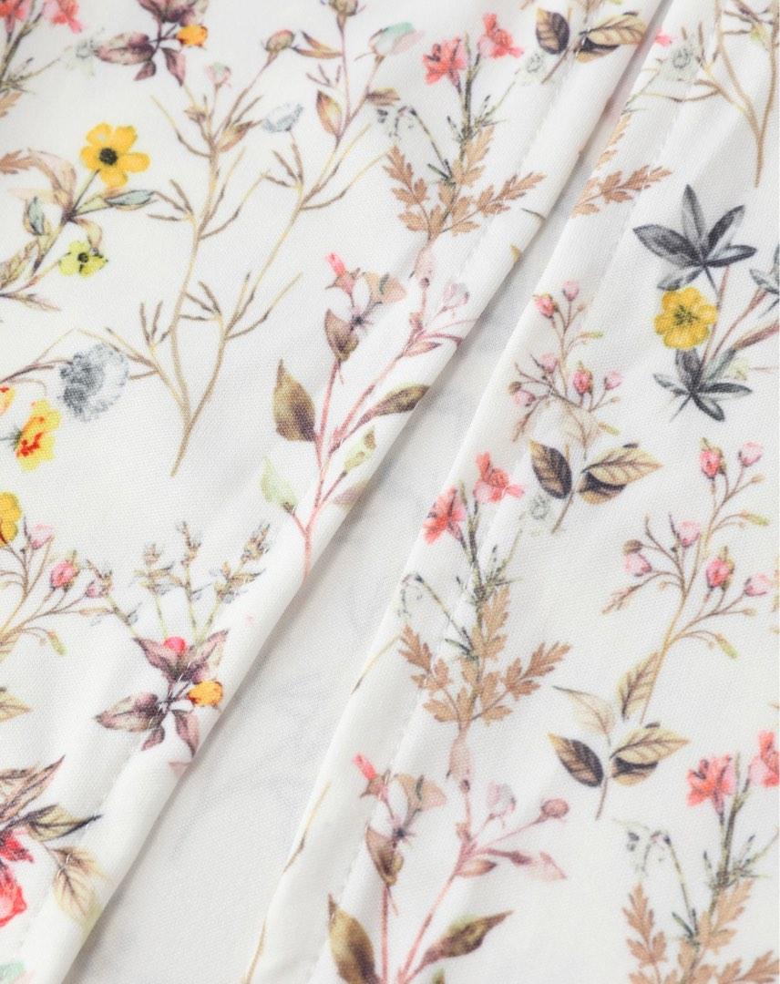 CIDER ditsy floral puff sleeve corset dress, Women's Fashion, Dresses