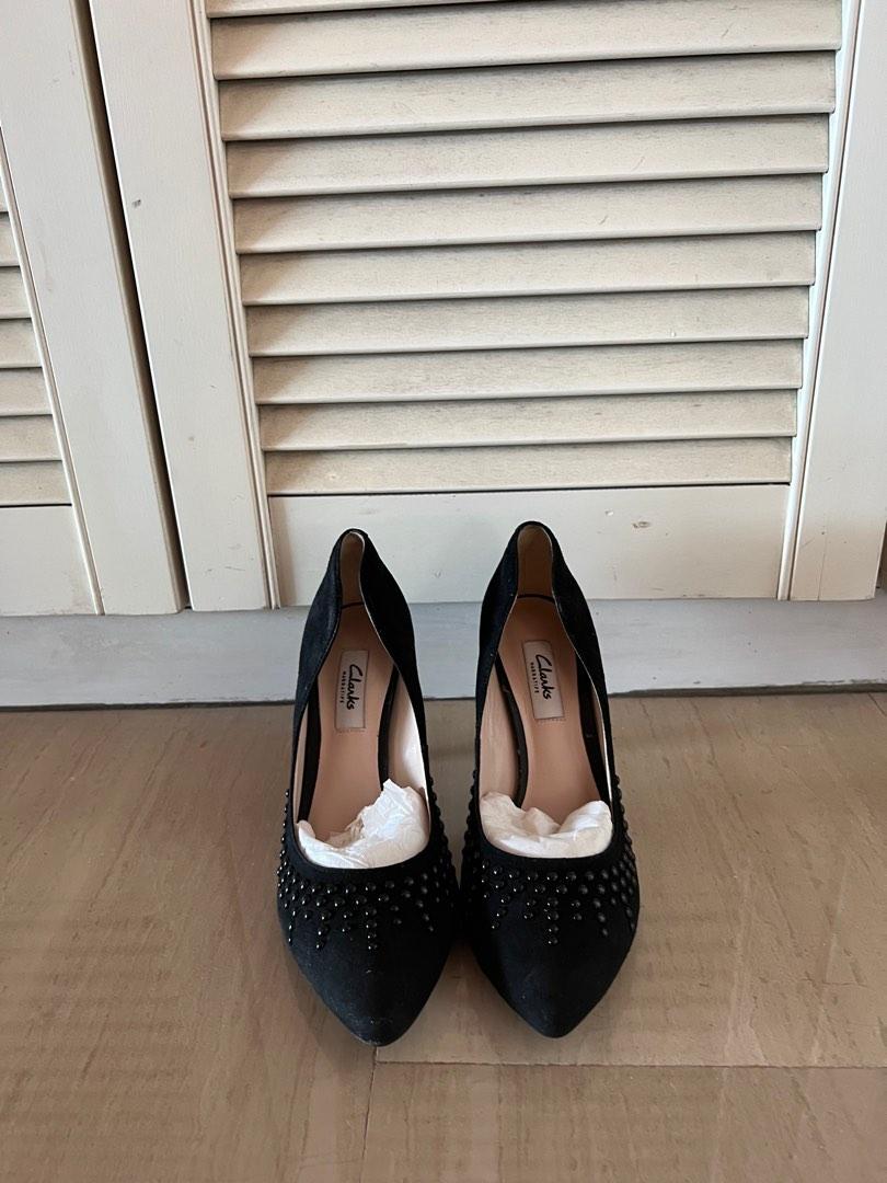 Clarks shoes discount black heels