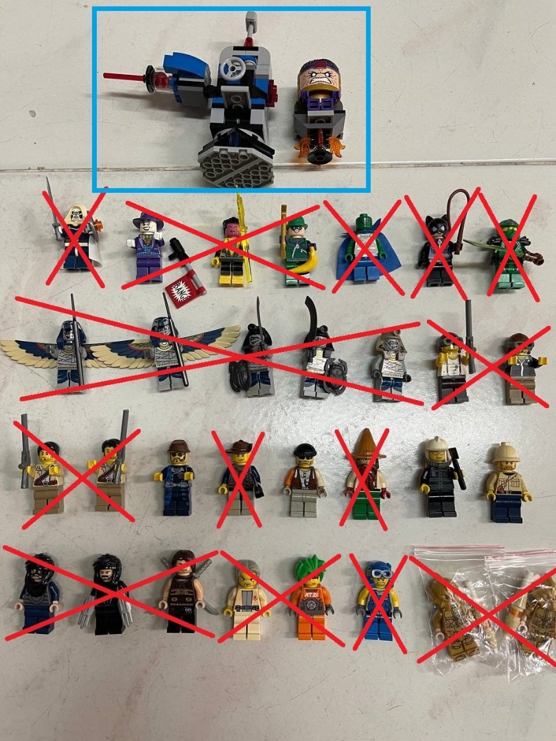 Lego minifigures clearance 2025