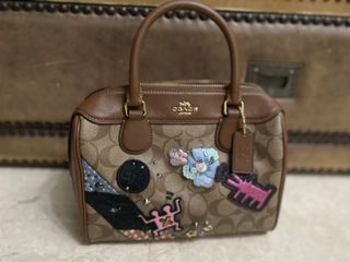 (Category: ) located in . Submitted by yaoka (Listing ID 1192604891, Image 1). Description: .