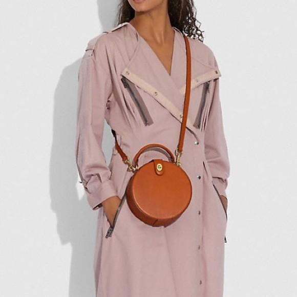 Coach city top blocks circle bag