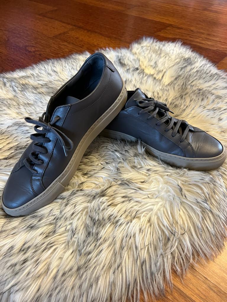 Common Projects (Category: Sneakers) located in Singapore. Submitted by ianpils83 (Listing ID 1192434306, Image 2). Description: Authentic Common projects sneakers. Good as new shoe. Eur 41. Uk 7. Us 7.5 ..
