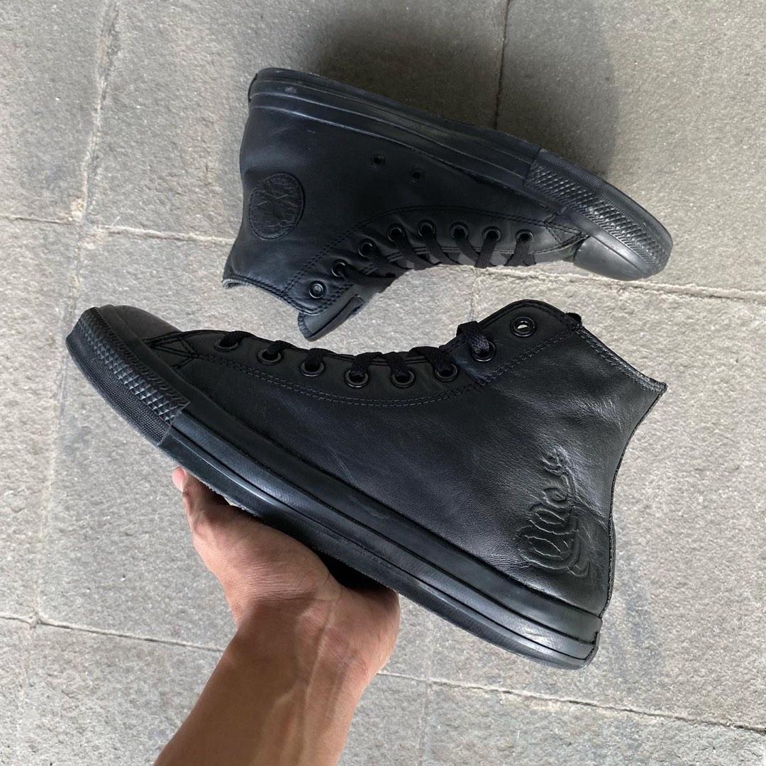 Converse metallica store black album