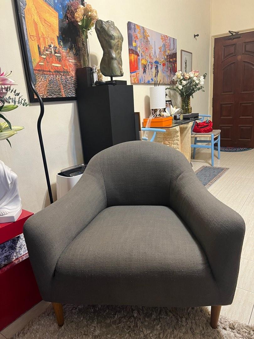 Crate and Barrel Pennie Chair, Furniture & Home Living, Furniture