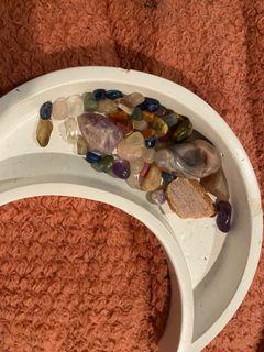 Crystals and 2$ wax melts