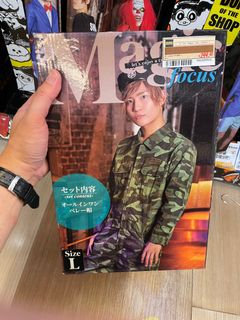 （分類：）位於 。 由 cmusicians 提交（商品編號 1192634176，圖片 1）。簡介： 。