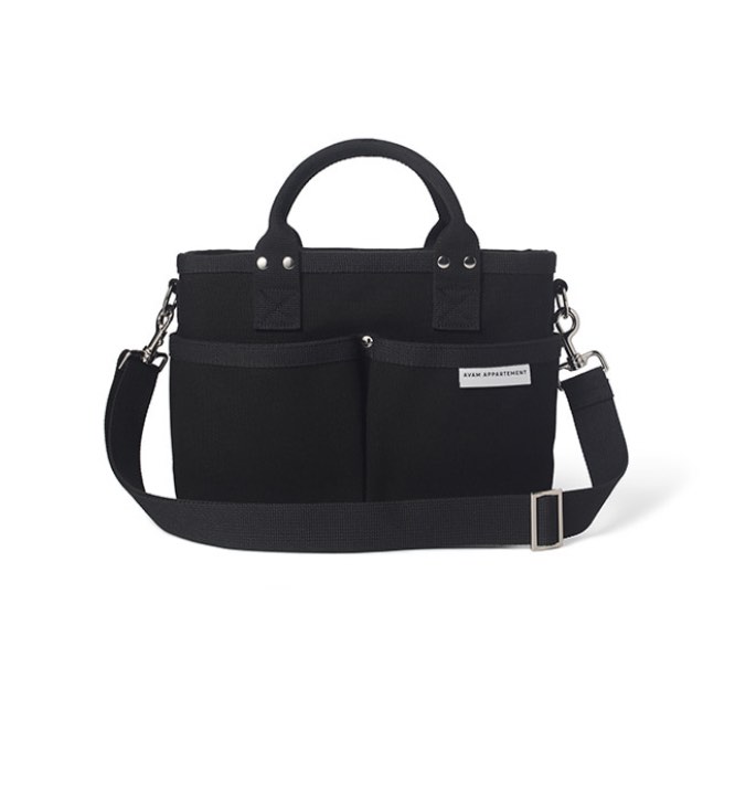 Famous Korean Avam All Black Tumbler Bag M, Women's Fashion, Bags u0026  Wallets, Tote Bags on Carousell