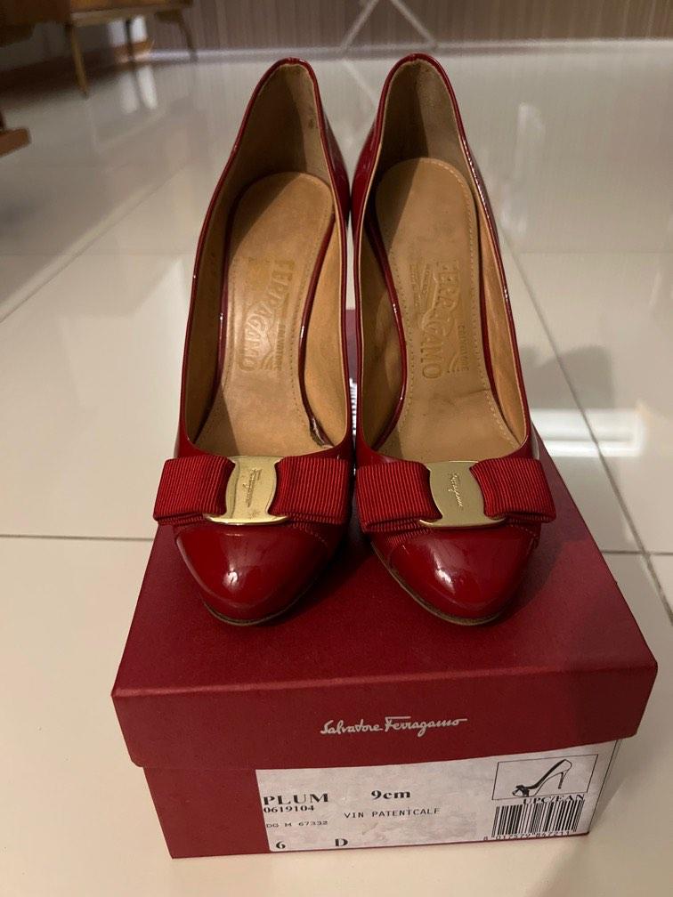 ferragamo heels sale