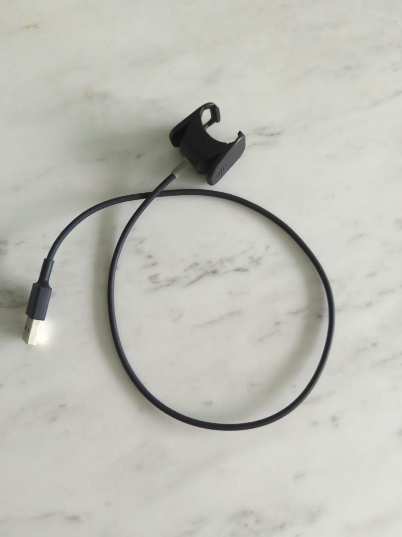 Fitbit charge 4 charger, Computers & Tech, Parts & Accessories