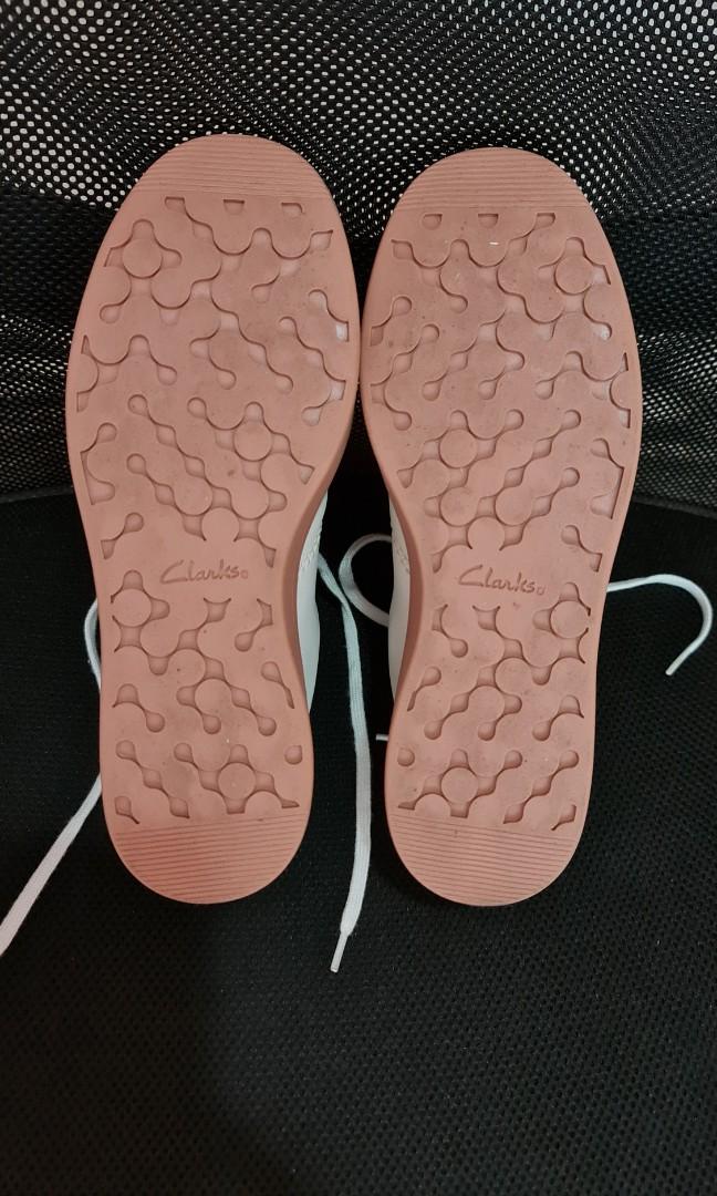 Clarks sales flash sale