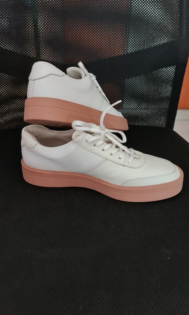 Clarks 2025 flash sale