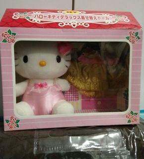FREE TRACKED SHIPPING! 2002 Released Dress Up Hello Kitty Plush Toy in Box House Design A